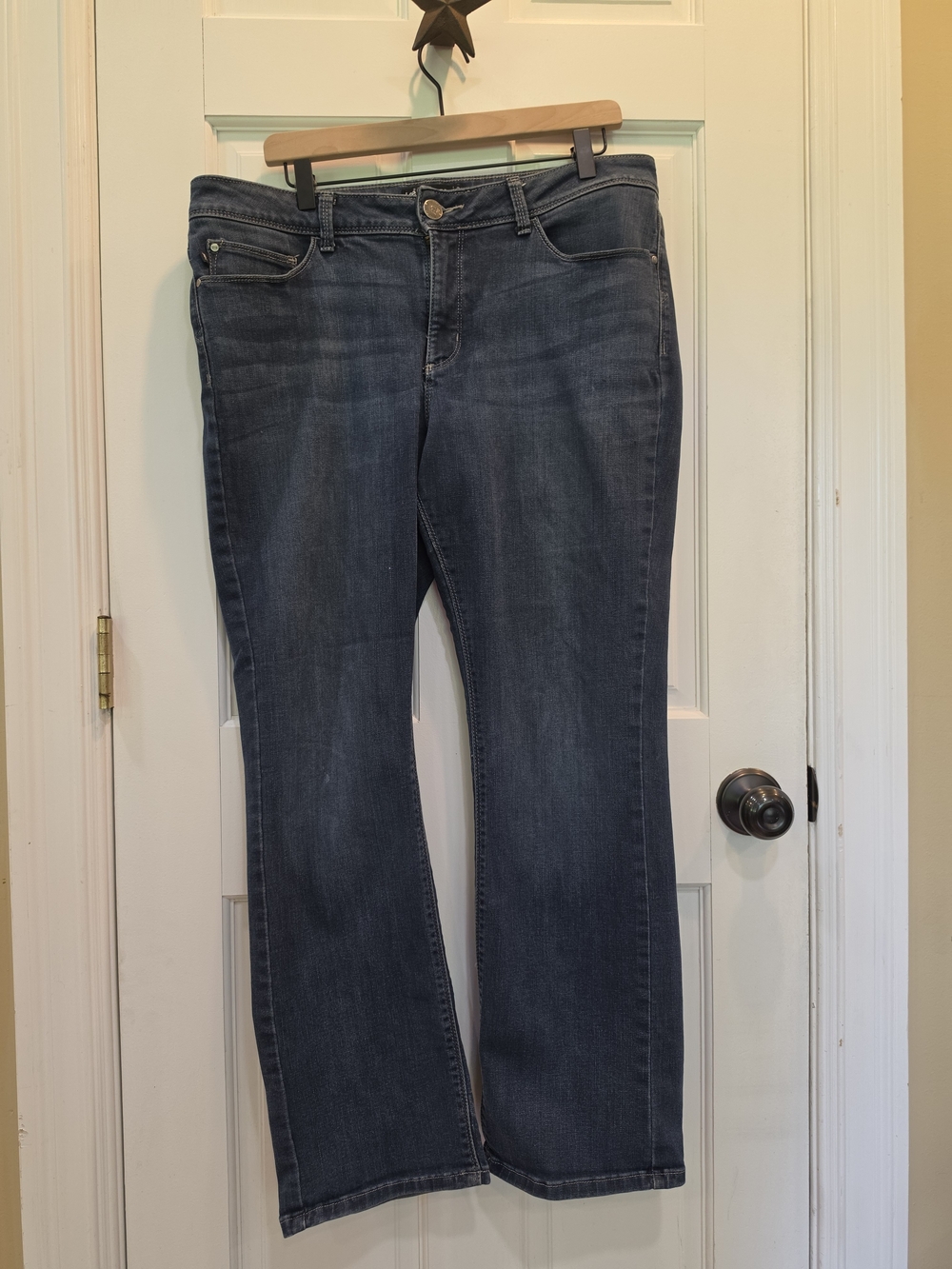 Lees Perfect Fit 1889 Women’s Boot Cut Jeans in Dark Blue Wash 16s
